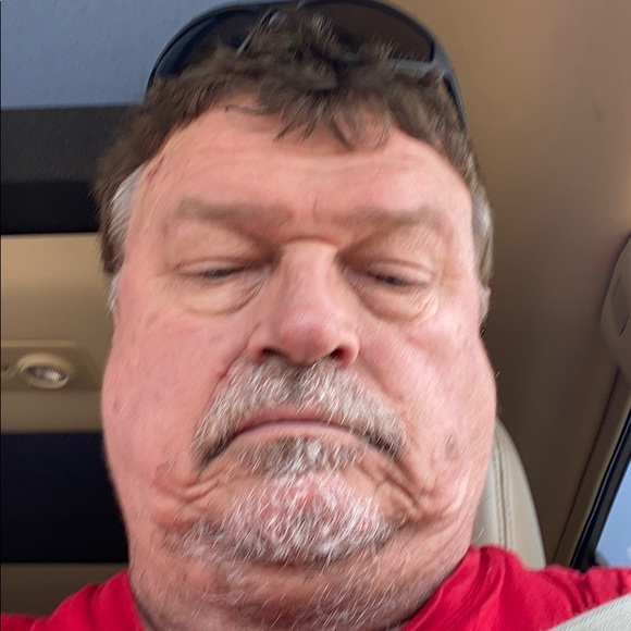 Meet your Posher, Paul - Picture 1 of 1